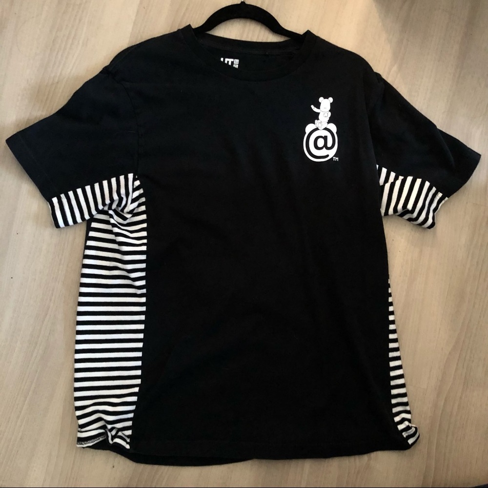 Uniqlo x Medicom Toy black and white t-shirt, Size L